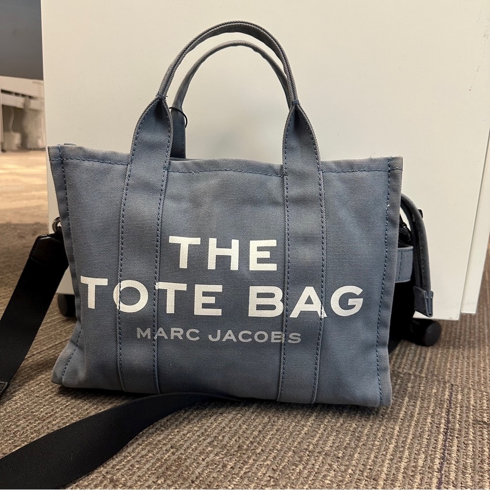 Marc Jacobs The Tote Bag